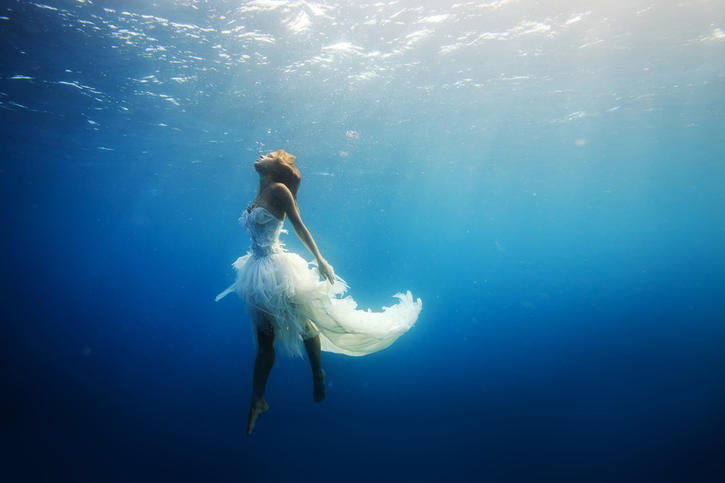 Best Underwater Fashion Photographers Best Underwater Fashion Photographers